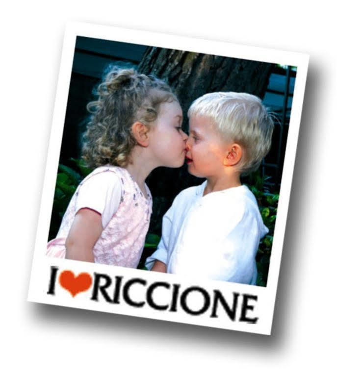 Hotel Helios Riccione Luaran gambar